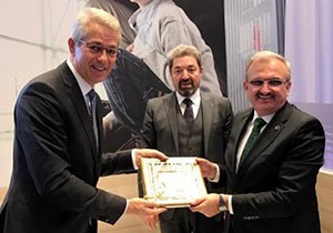 Berlin'de Antalya-Frankfurt buluşması